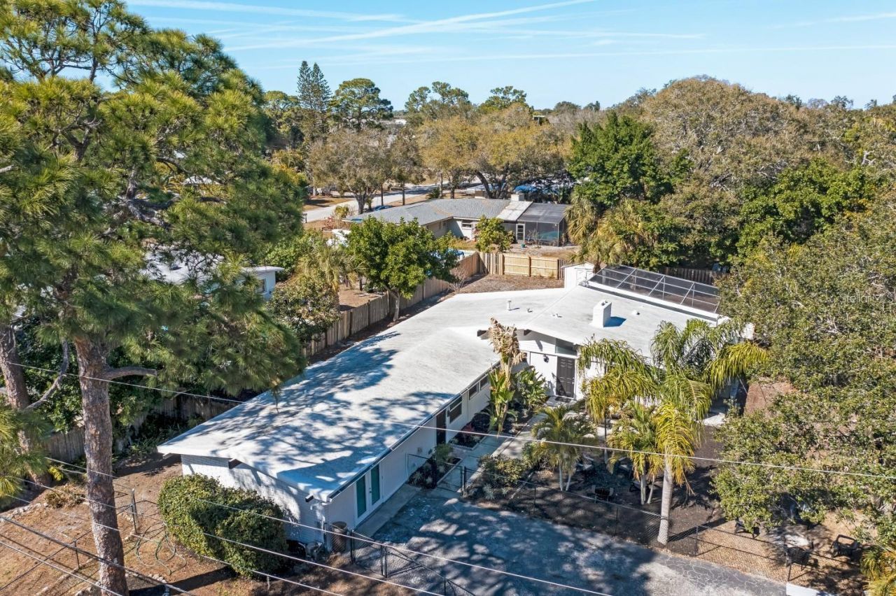 2213 Wason Road, Sarasota, FL 34231 Photo