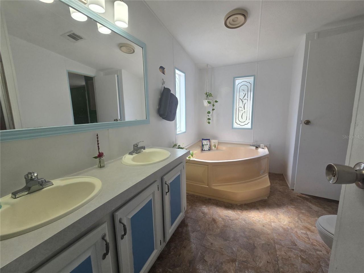 27016 Fishermans Road , Paisley, FL 32767 Photo