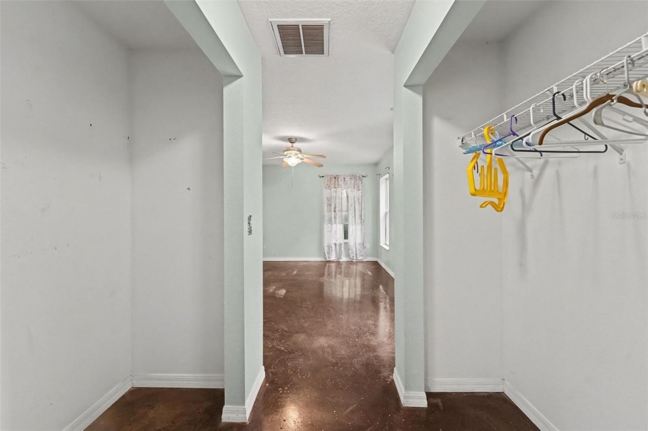 7295 Centerwood Avenue, Spring Hill, FL 34606 Photo