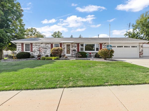 1125 Western Ave, Kewaskum, WI 53040