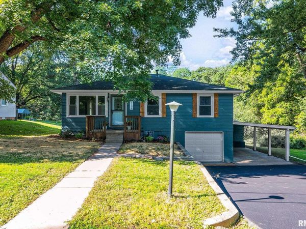 1219 N JONES Circle, Peoria, IL 61604