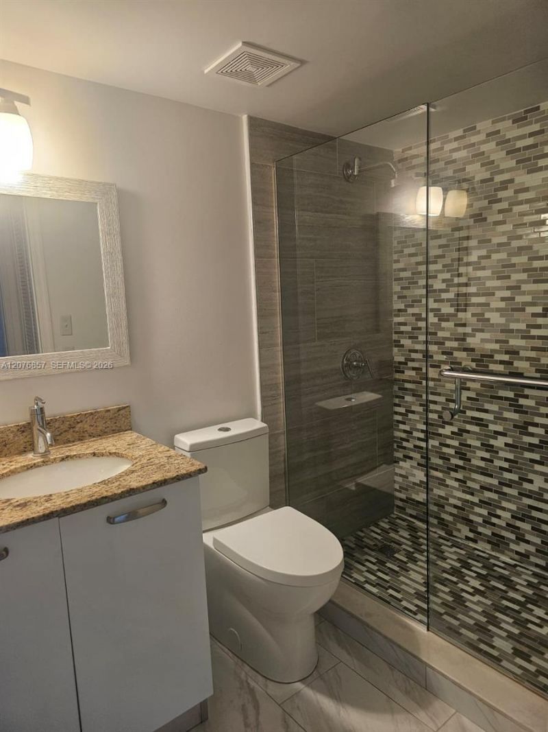 6955 NW 186th St , Unit F306, Hialeah, FL 33015 Photo