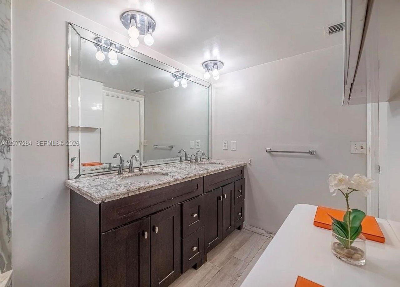 3475 S Ocean Blvd , Unit 2010, Palm Beach, FL 33480 Photo