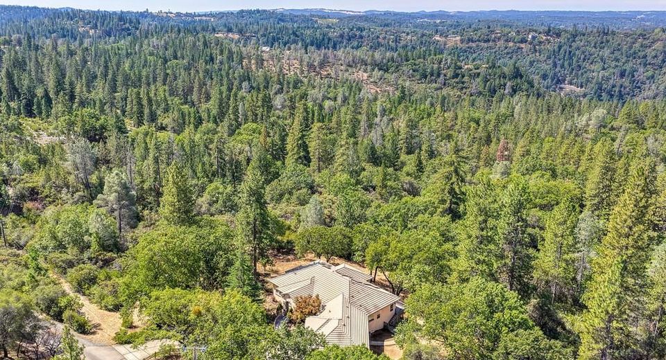 2120 Bear Rock Rd, Placerville, CA 95667 Photo