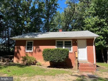 3520 LOREN DRIVE, FREDERICKSBURG, VA 22408