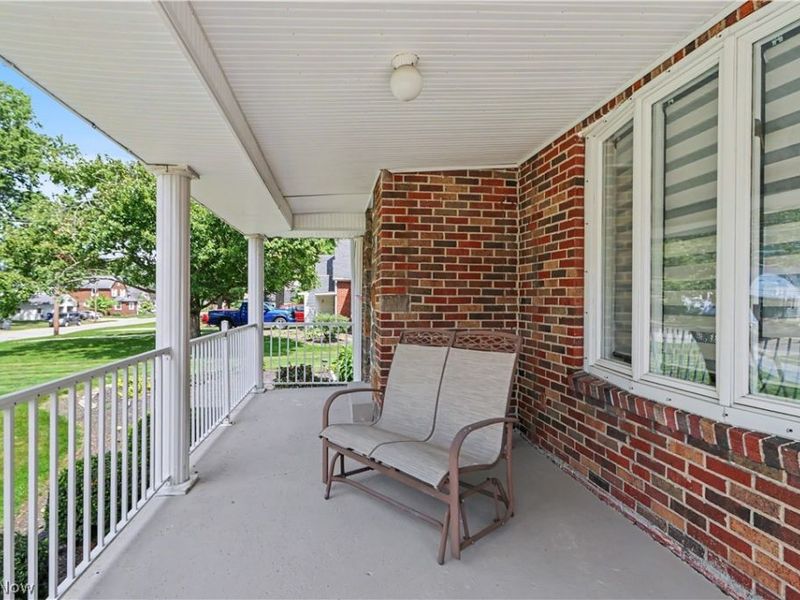 18 W Maxwell Drive, Shelby, OH 44875 Photo 2