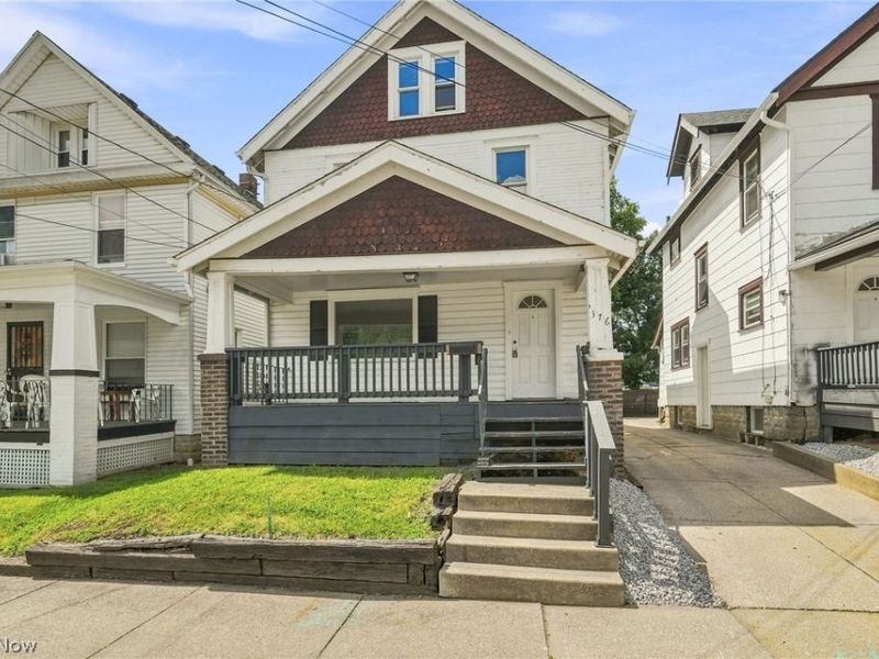 376 Kling Street, Akron, OH 44311 Photo 1