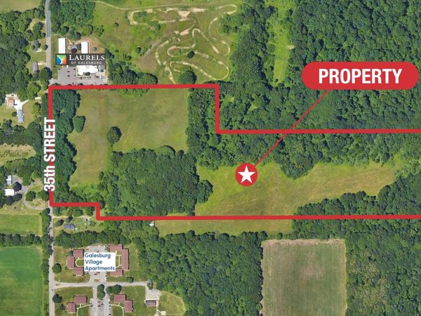 950 N 35th Street, Galesburg, MI 49053