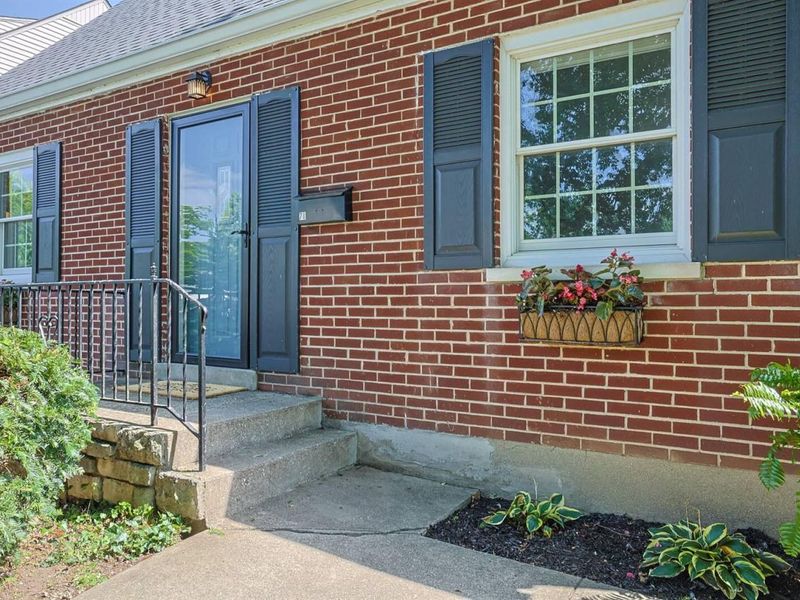 78 Greenbriar Avenue, Fort Mitchell, KY 41017 Photo 3