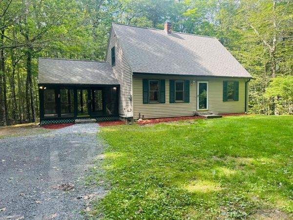 22 Shaker Farm S Road, Marlborough, NH 03455