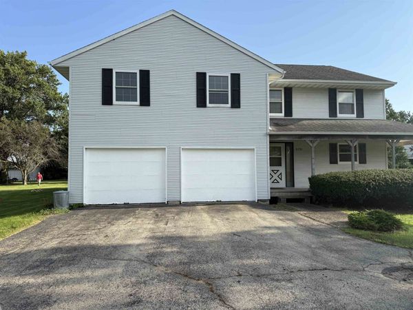 2131 Lancaster Heights Road, FREEPORT, IL 61032