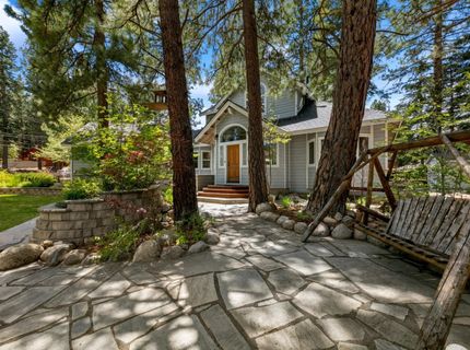 10454 Royal Crest Drive, Truckee, CA 96161 Photo