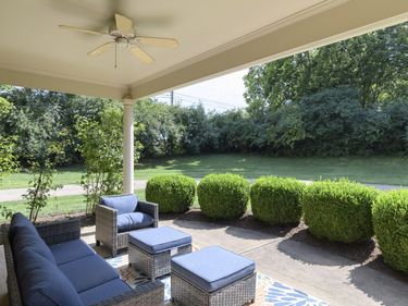 119 Sugartree Lane, Versailles, KY 40383