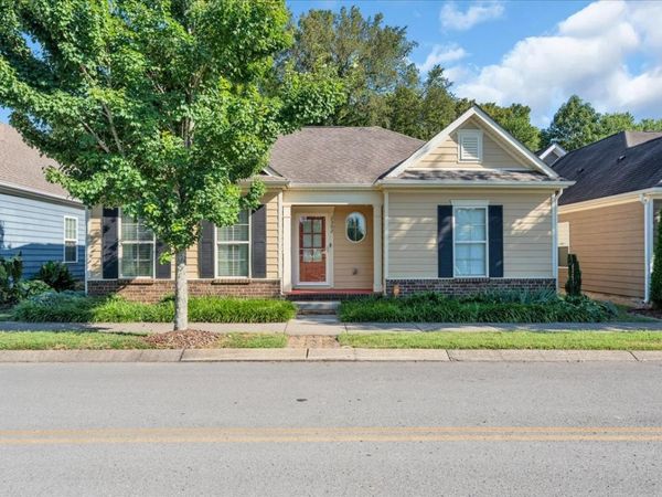 2302 Concord Mill Dr , Smyrna, TN 37167