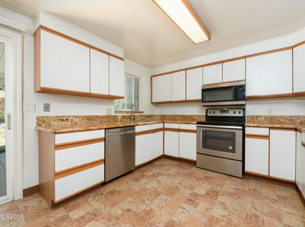 803 Rolando Way, Carson City, NV 89701 Photo