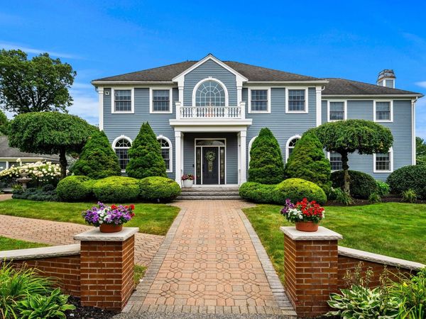 9 Anna Dr., Danvers, MA 01923