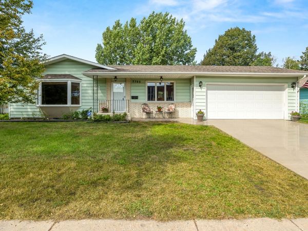 2503 14th Street S, Moorhead, MN 56560
