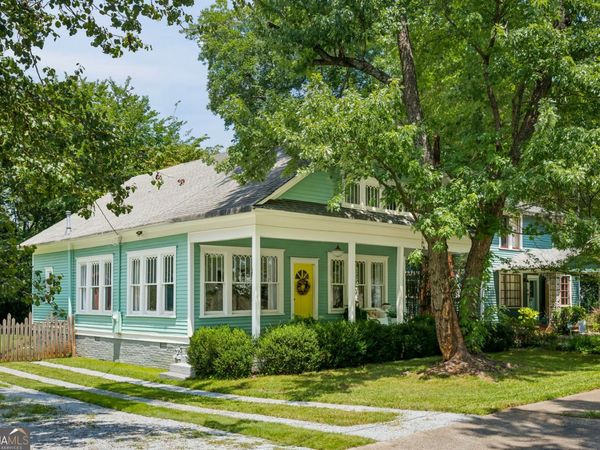1739 Lyle Avenue, College Park, GA 30337