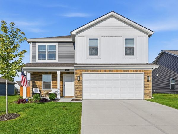 822 Carson Lane, Greenfield, IN 46140