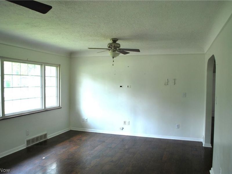 3463 Clague Road, North Olmsted, OH 44070 Photo 2
