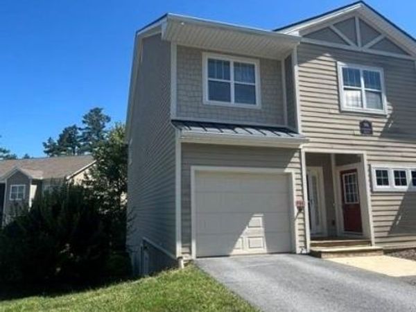 94 Foxden Drive, Unit 101, Fletcher, NC 28732