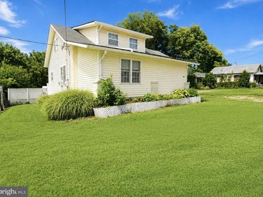 1077 CARPERS DRIVE, WINCHESTER, VA 22603