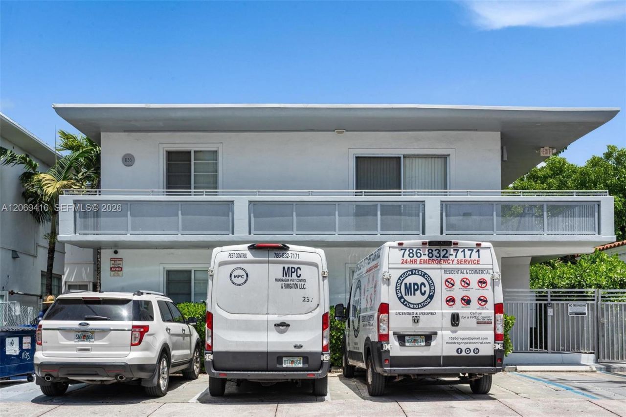 1135 8th St, Unit 8, Miami Beach, FL 33139 Photo