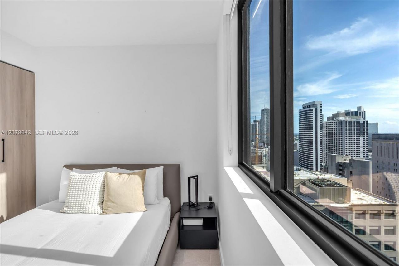 121 NE 5th St , Unit 2708, Miami, FL 33132 Photo