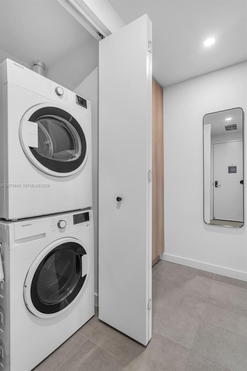 121 NE 5th St , Unit 2708, Miami, FL 33132 Photo