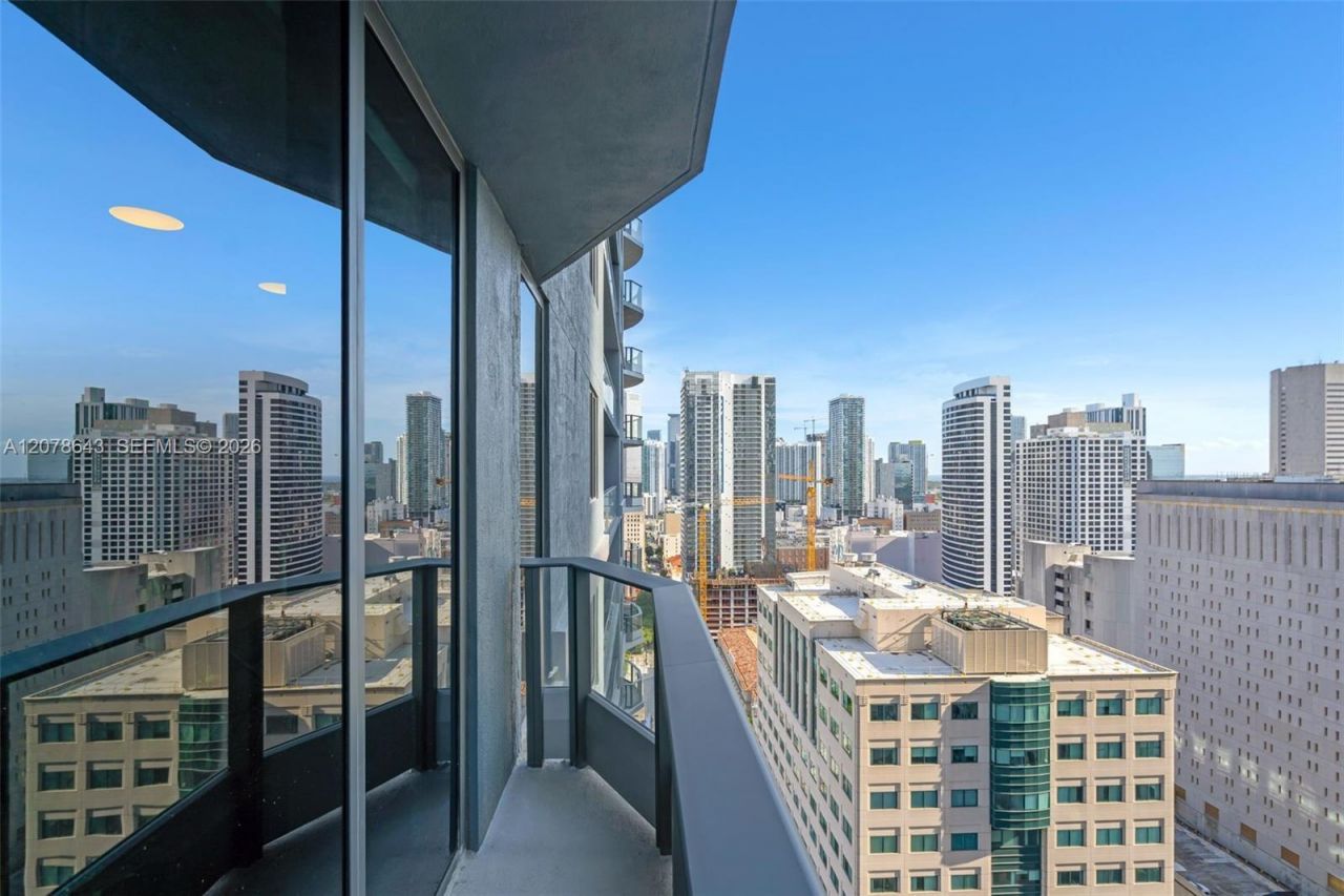 121 NE 5th St , Unit 2708, Miami, FL 33132 Photo