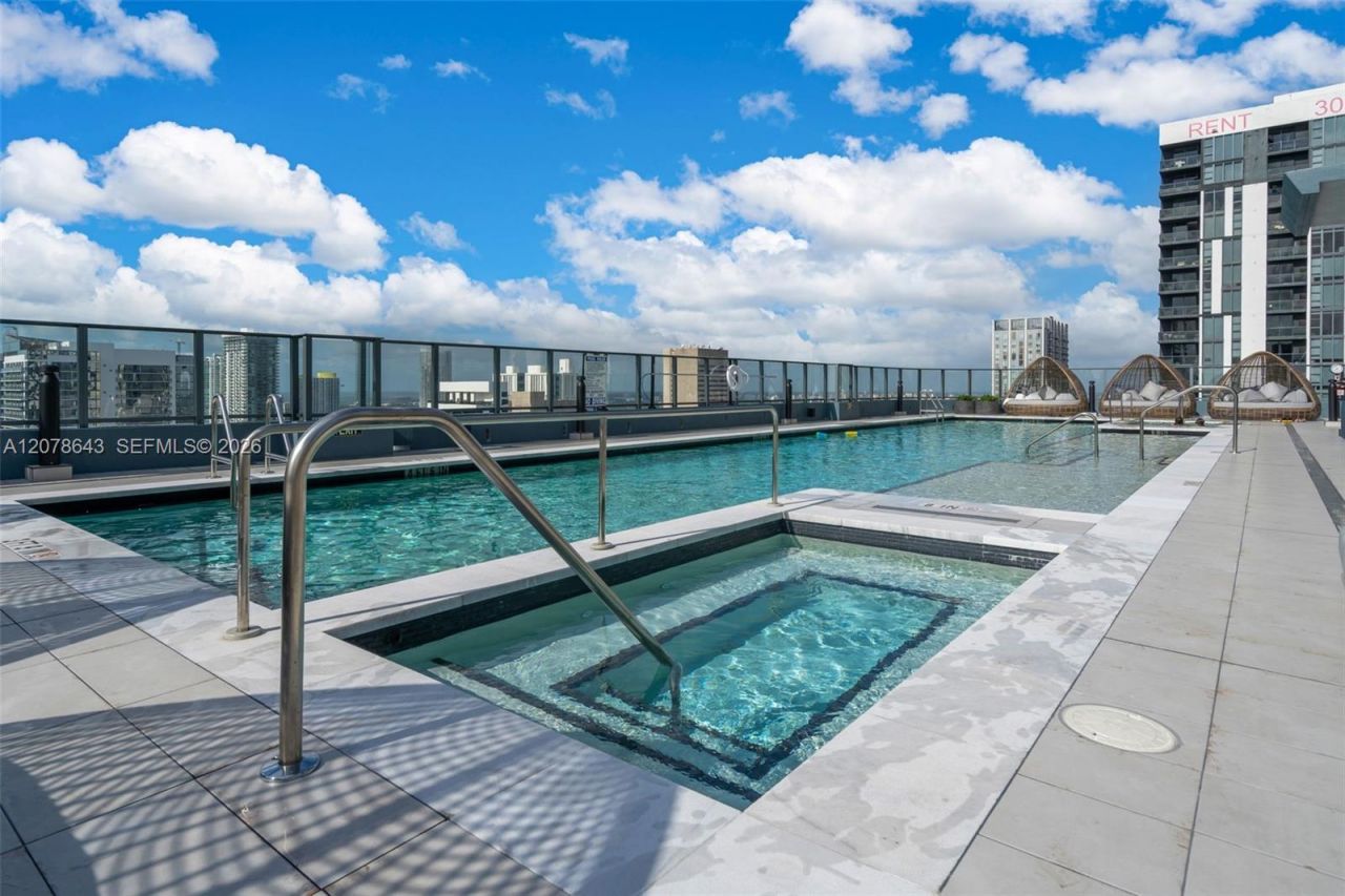 121 NE 5th St , Unit 2708, Miami, FL 33132 Photo