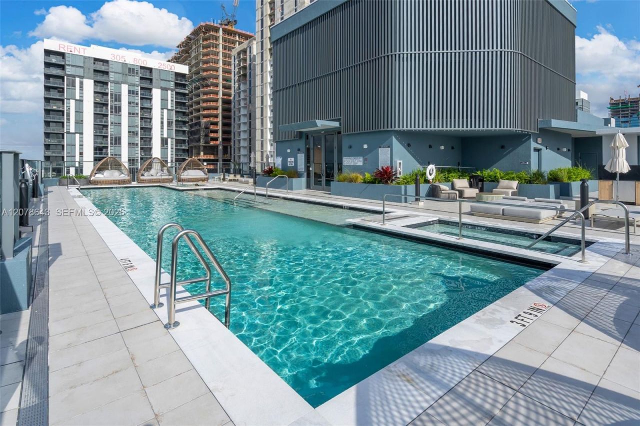 121 NE 5th St , Unit 2708, Miami, FL 33132 Photo