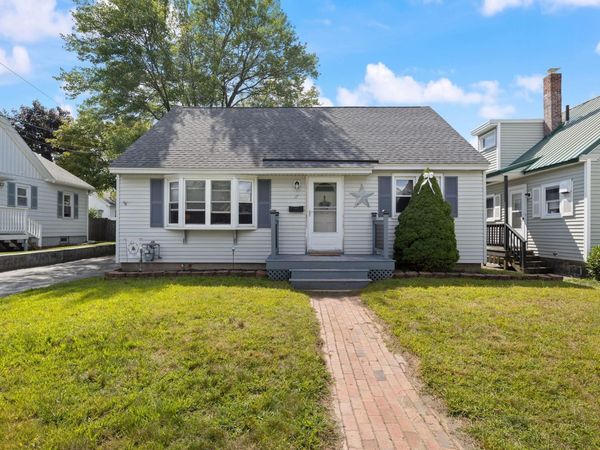17 Lund Street, Nashua, NH 03060