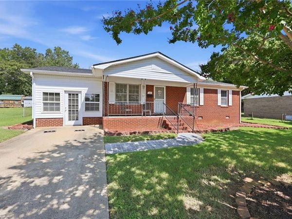534 S Martin Luther King Jr Avenue , Salisbury, NC 28144