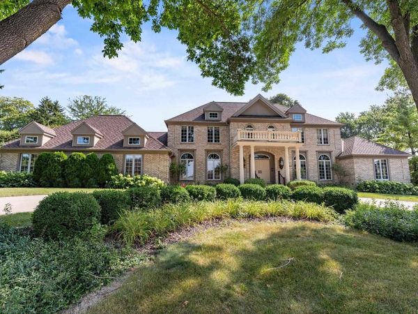 3103 STANTON COURT, Green Bay, WI 54301