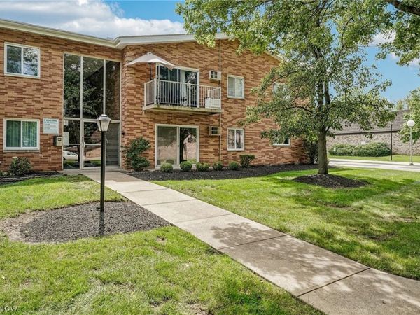 491 Tollis Parkway , Unit 173E, Broadview Heights, OH 44147