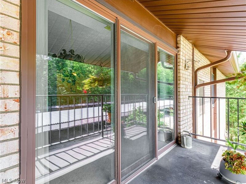 16465 Heather Lane, Unit 304, Middleburg Heights, OH 44130 Photo 3