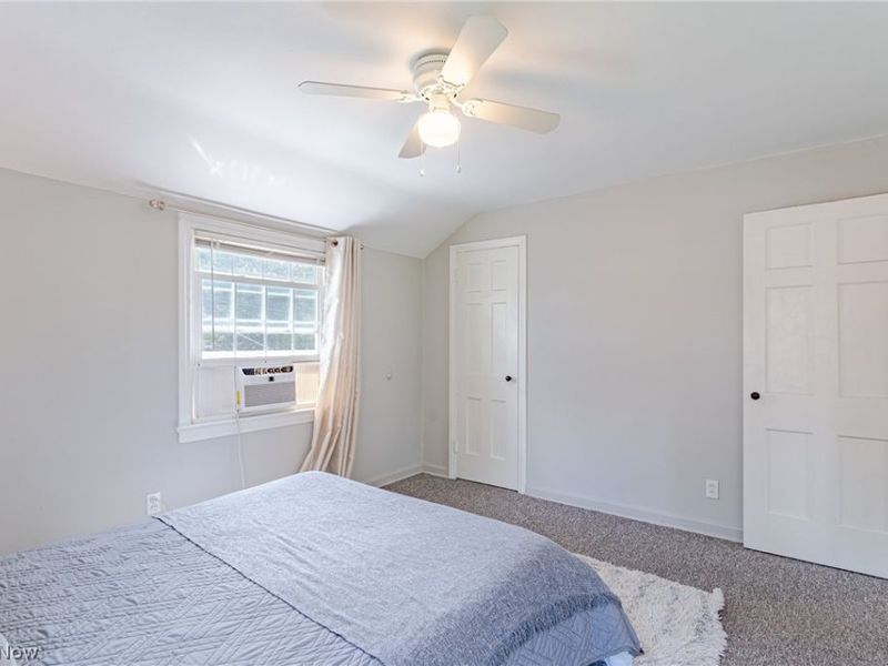 14218 Viola Avenue, Cleveland, OH 44111 Photo 13