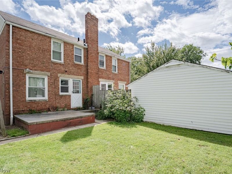 14218 Viola Avenue, Cleveland, OH 44111 Photo 17
