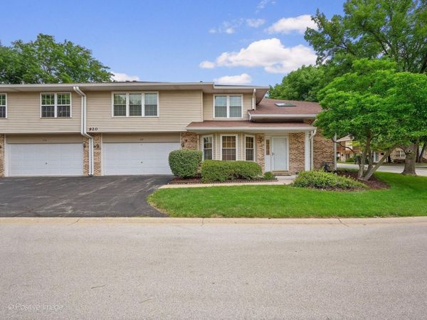 920 Elderberry Circle , Unit 104, Naperville, IL 60563