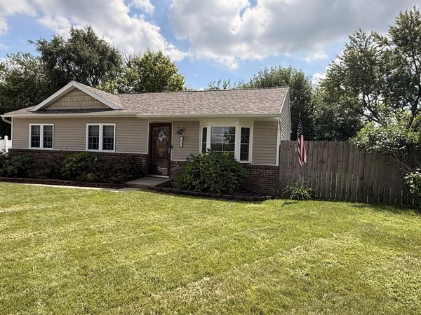 1043 E Elm Tree Road, Rossford, OH 43460