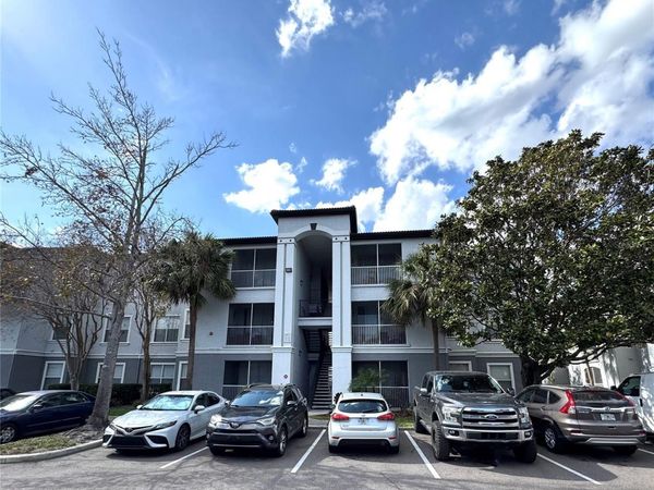 5817 LEGACY CRESCENT PLACE , Unit 302, RIVERVIEW, FL 33578