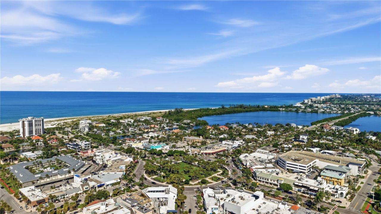 919 Goodrich Avenue, Sarasota, FL 34236 Photo