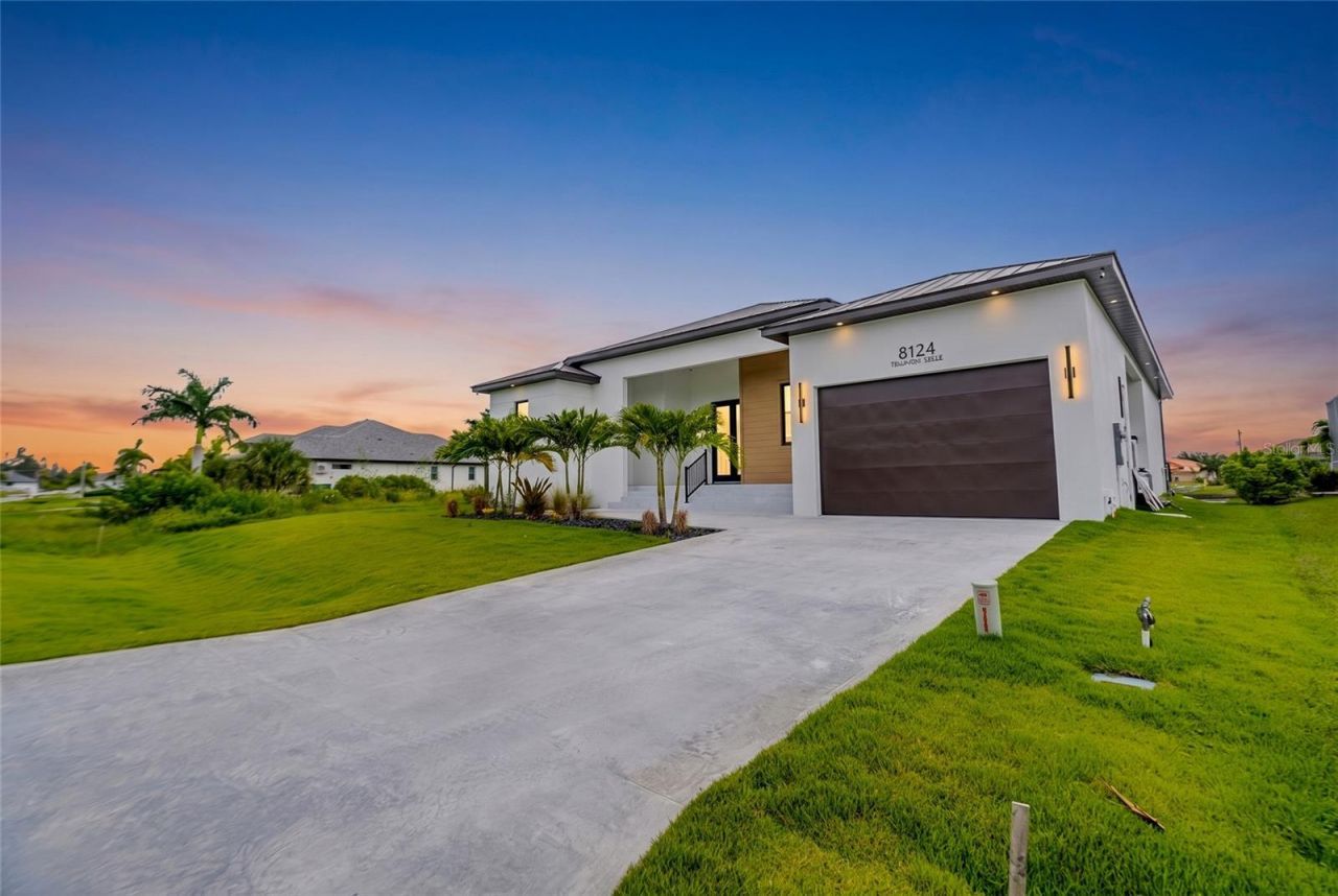 8124 Tecumseh Circle, Port Charlotte, FL 33981 Photo