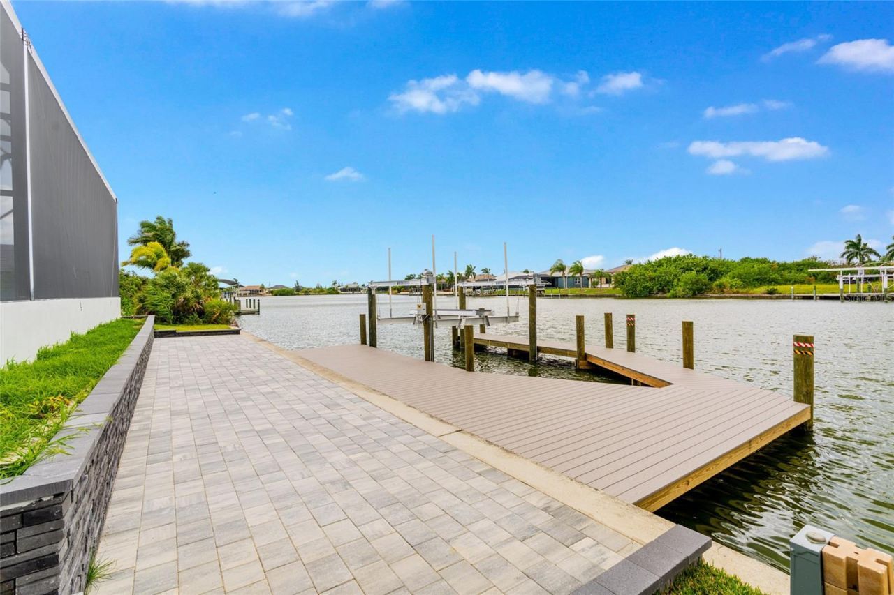 8124 Tecumseh Circle, Port Charlotte, FL 33981 Photo