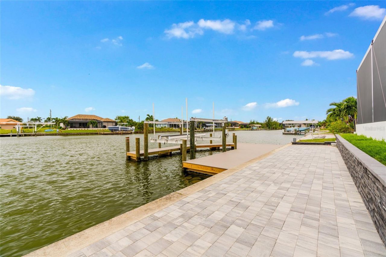 8124 Tecumseh Circle, Port Charlotte, FL 33981 Photo