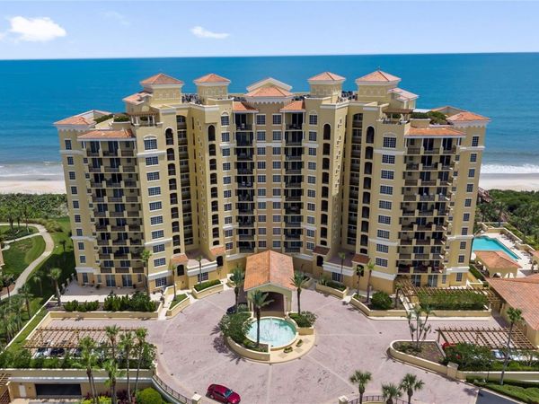 19 AVENUE DE LA MER , Unit 305, PALM COAST, FL 32137