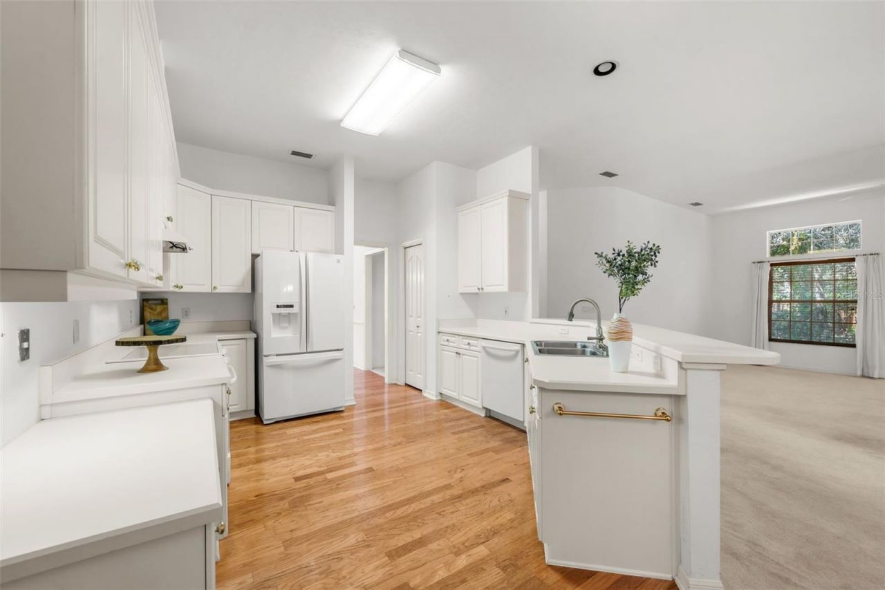 1703 SW 82nd Drive, Gainesville, FL 32607 Photo