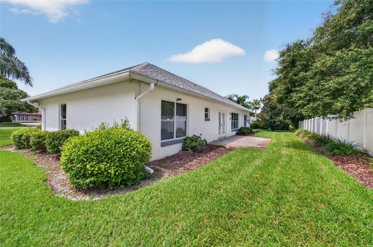 1004 Staggerbush Place , New Smyrna Beach, FL 32168 Photo