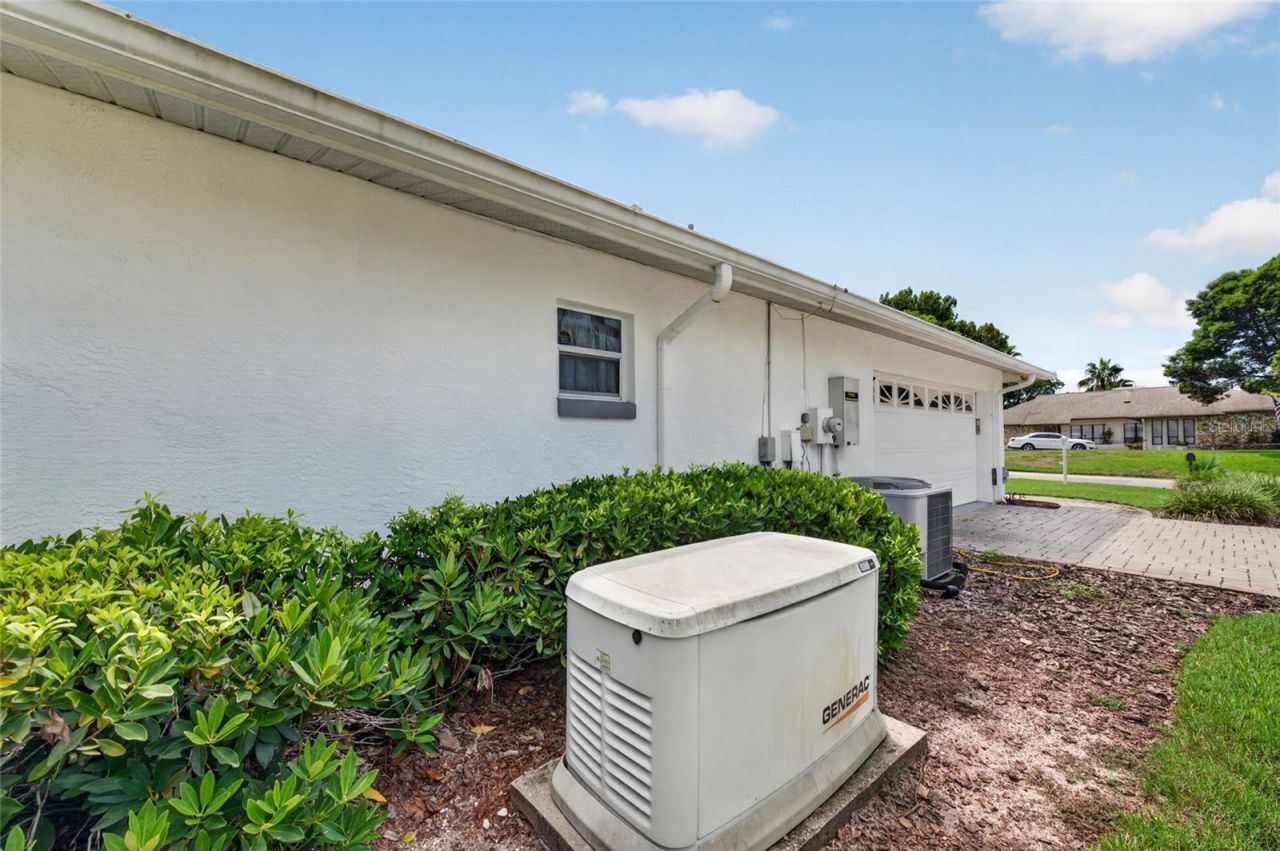 1004 Staggerbush Place , New Smyrna Beach, FL 32168 Photo